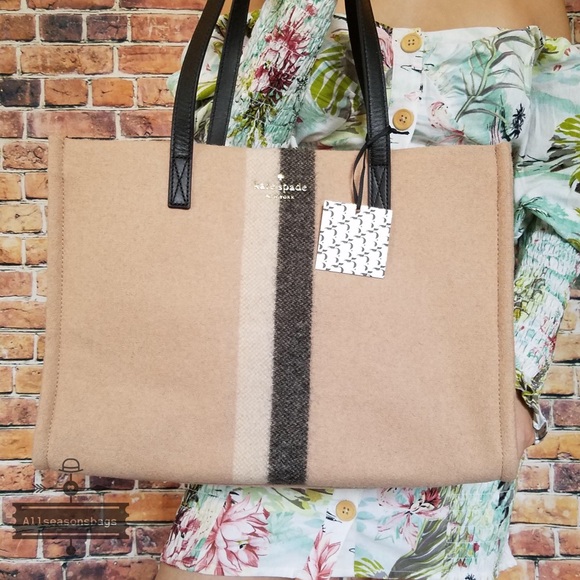 kate spade Handbags - 🔽Kate spade Washington Square MEGA Sam peanut bag